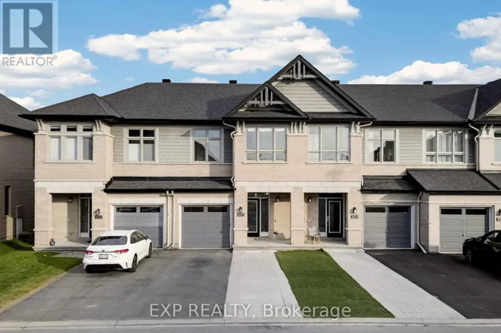 322 RAINROCK CRESCENT, Ottawa, Ontario K1W0J7