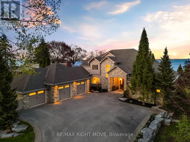 28 MAPLE DRIVE, Orillia, Ontario L3V3W2