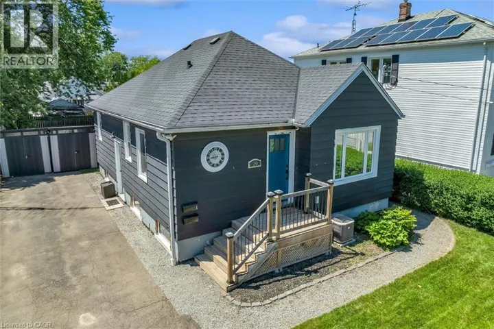 19 LYONS Avenue, Welland, Ontario L3B1L8