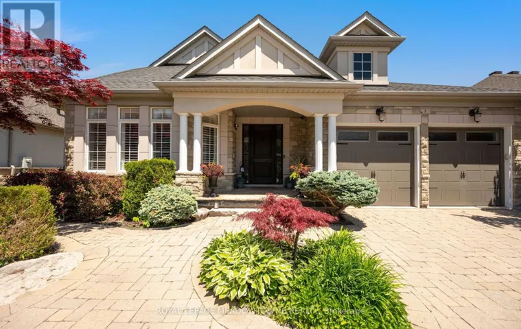 5 MCNUTT STREET, Brampton (Bram West), Ontario L6Y5S3