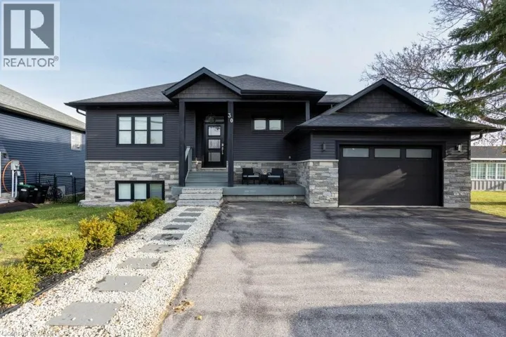 30 LAKESHORE Road, Wasaga Beach, Ontario L9Z2Y3