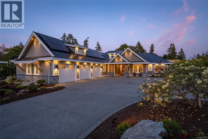 7399 Sunbury Rd, Lantzville, British Columbia V0R2H0