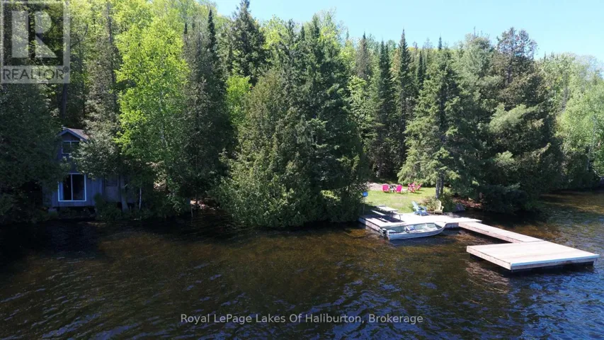 10573 LOON LAKE WAO, Highlands East (Monmouth), Ontario K0M1S0
