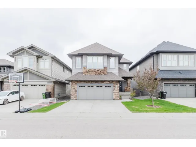 1957 AINSLIE LI SW, Edmonton, Alberta T6W2L9