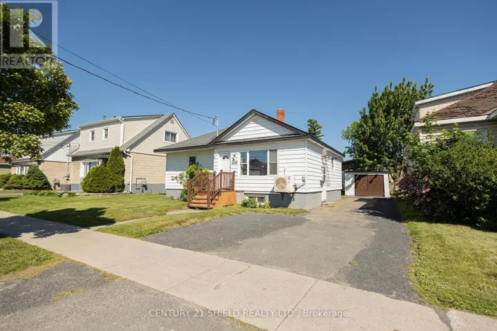 1008 SECOND STREET E. STREET, Cornwall, Ontario K6H2A9
