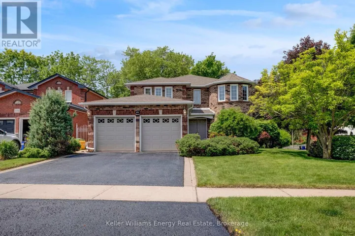 1182 THIMBLEBERRY CIRCLE, Oshawa (Eastdale), Ontario L1K2H3