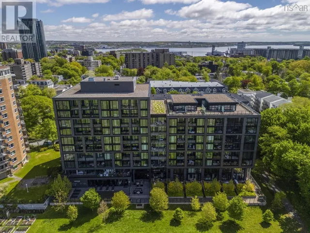815 1048 Wellington Street, Halifax, Nova Scotia B3H0C2