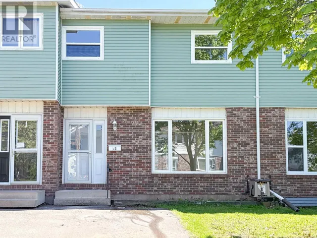 12 Dawson Court, Charlottetown, Prince Edward Island C1A8T1