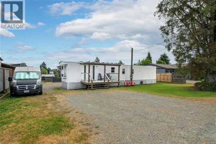 2019 Palmer Rd, Campbell River, British Columbia V9W5M2
