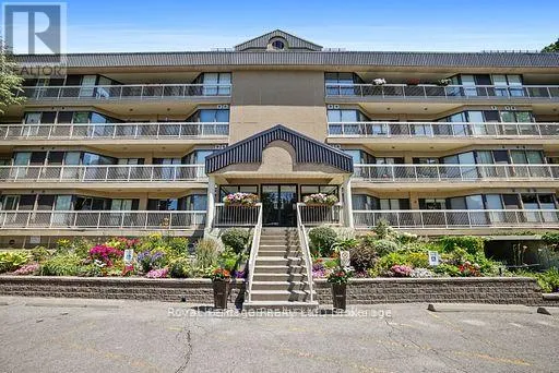 211 - 40 AUBURN STREET, Peterborough (Ashburnham Ward 4), Ontario K9H2G2