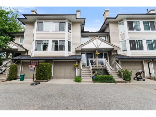 33 7640 BLOTT STREET, Mission, British Columbia V2V3K3