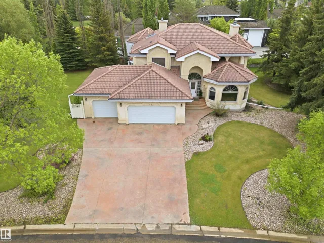 521 ESTATE DR, Sherwood Park, Alberta T8B1M2
