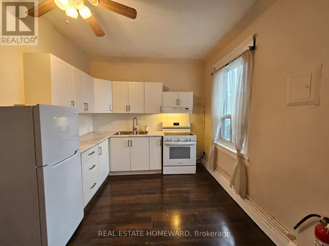 A - 733 PAPE AVENUE, Toronto (Danforth), Ontario M4K3S8