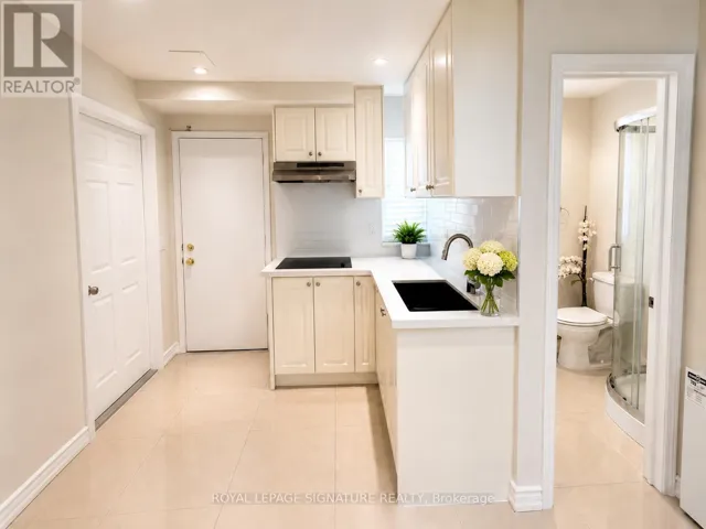 UNIT A - 20 GALLACHER AVENUE, Richmond Hill (Oak Ridges), Ontario L4E2Y2