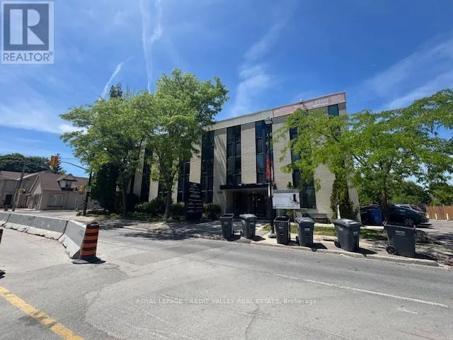 106 - 118 QUEEN STREET W, Brampton (Downtown Brampton), Ontario L6V1B1