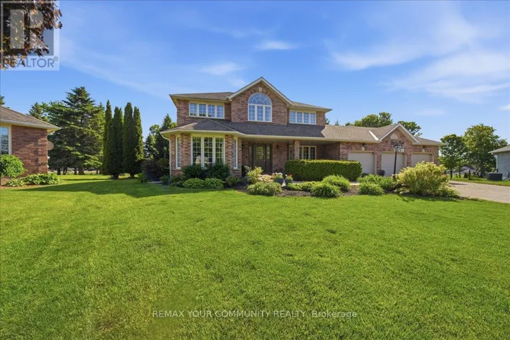 14 OXFORD COURT, East Gwillimbury (Sharon), Ontario L0G1V0