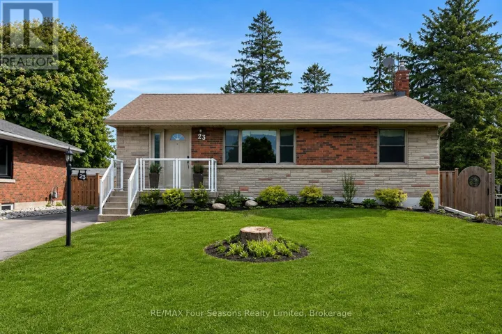 23 CAMILLE COURT, Hamilton (Huntington), Ontario L8T2C8
