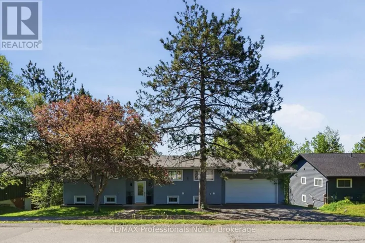 155 HUNTERS BAY DRIVE, Huntsville (Chaffey), Ontario P1H1M9