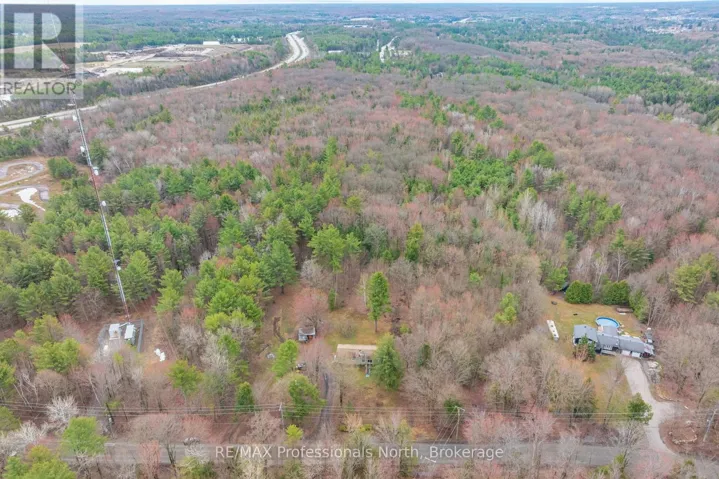 1056 KIRK LINE W, Bracebridge (Macaulay), Ontario P1L1W9