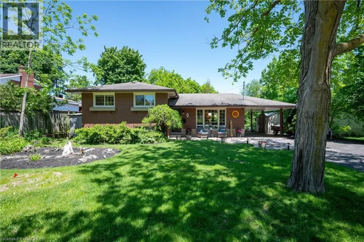 6 GERRARD Avenue, Cambridge, Ontario N3C2R6