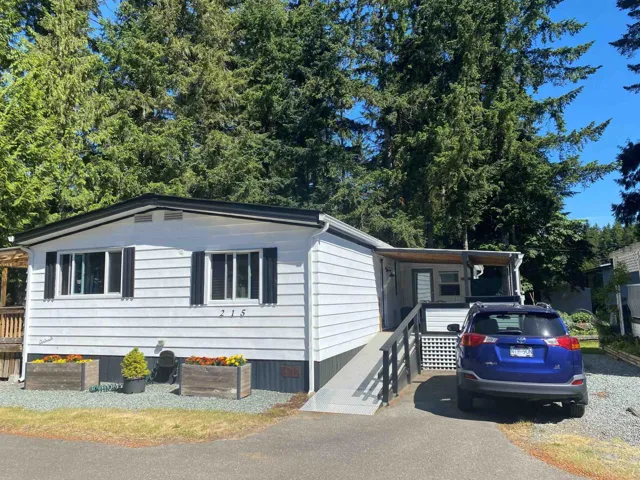 215 20071 24 AVENUE, Langley, British Columbia V2Z2A1