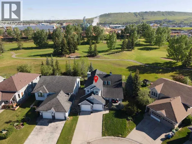 37 Riverview Close, Cochrane, Alberta T4C1K7