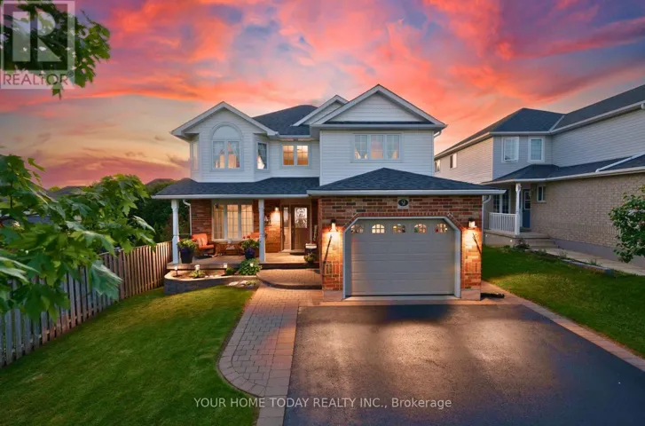 9 KENNEY STREET, Halton Hills (AC Acton), Ontario L7J3B2