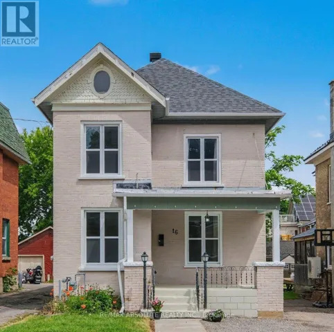 16 GLEN AVENUE, Smiths Falls, Ontario K7A1S2