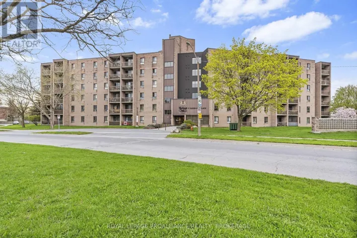 206 - 17 ELDON HALL PLACE, Kingston (Central City West), Ontario K7M7H5