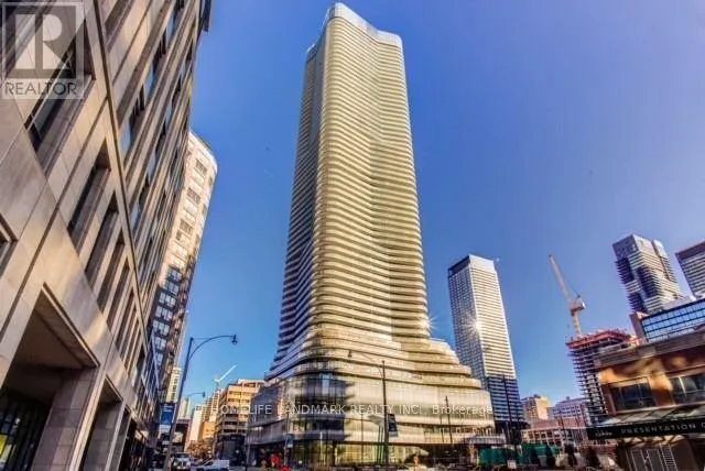 3705 - 11 WELLESLEY STREET W, Toronto (Bay Street Corridor), Ontario M4Y0G4