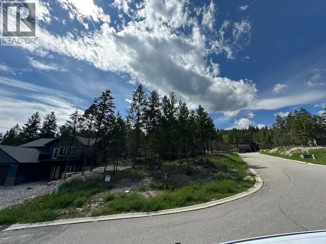 Pineridge Mountain Trail Lot# 74, Invermere, British Columbia V0A1K4