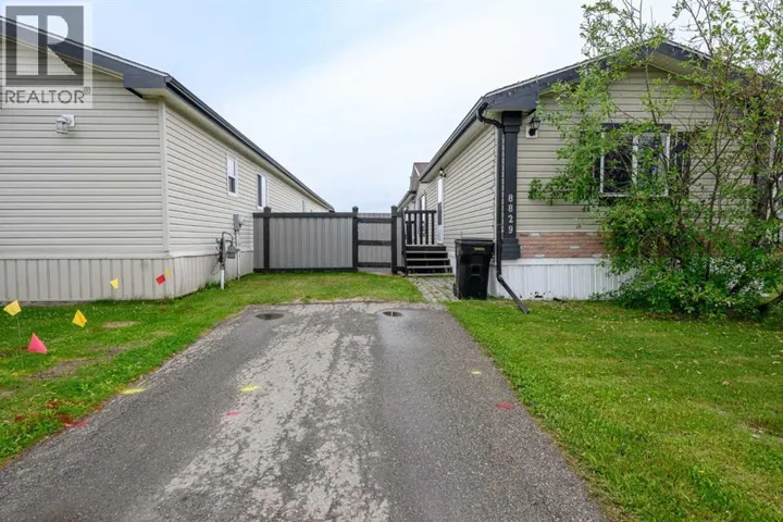 8829 90 Avenue, Grande Prairie, Alberta t8x0g1