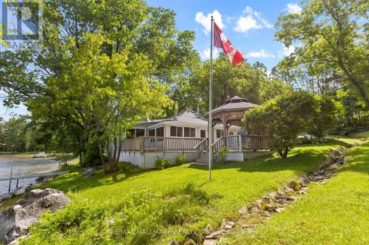 118 HALL SHORE ROAD, Lanark Highlands, Ontario K0G1M0