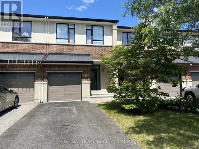 1119 TISCHART CRESCENT, Ottawa, Ontario K2T0G4