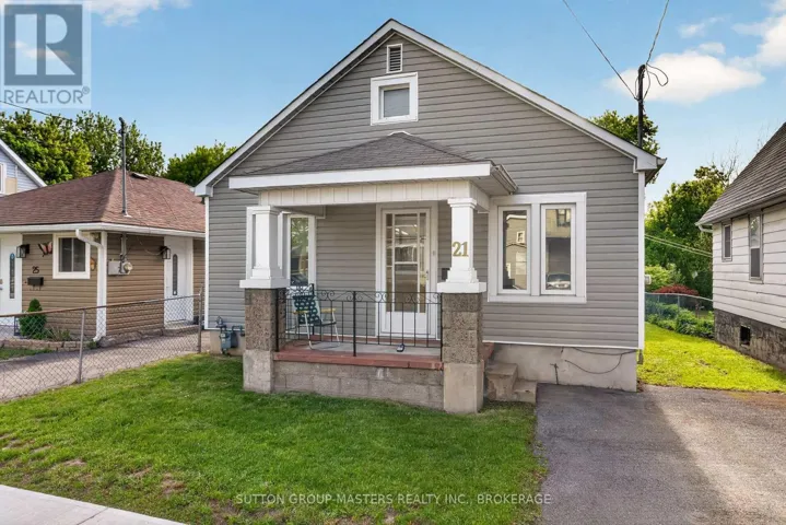 21 CONNAUGHT STREET, Kingston (East of Sir John A. Blvd), Ontario K7K4W1