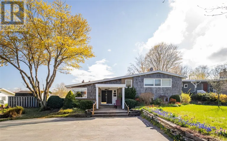 32 Cowan Avenue, St. John's, Newfoundland & Labrador A1E3N7