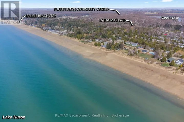 37 EMERSON AVENUE, South Bruce Peninsula, Ontario N0H2G0