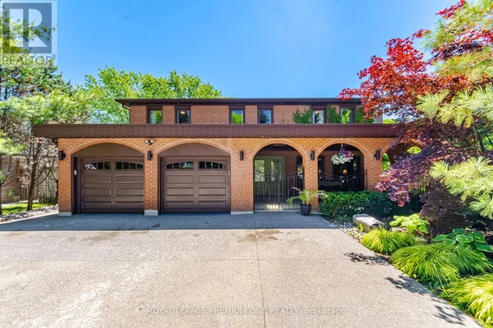 2301 NIKANNA ROAD, Mississauga (Erindale), Ontario L5C2W8