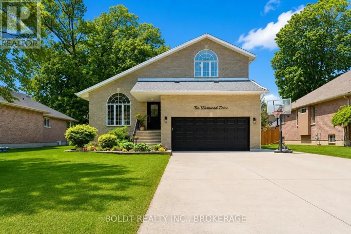 10 WESTWOOD DRIVE, Port Colborne (Sugarloaf), Ontario L3K6B8
