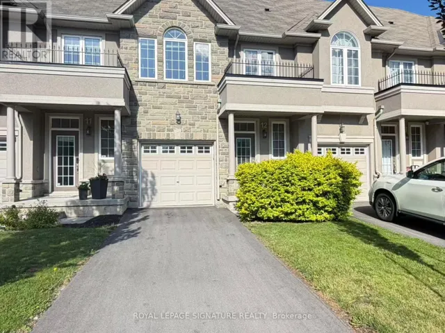 12 - 370 STONEHENGE DRIVE, Hamilton (Meadowlands), Ontario L9K0H9