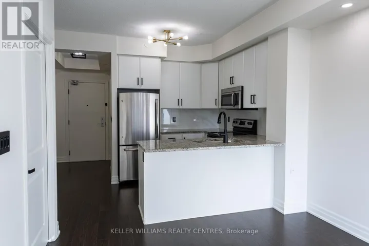 216 - 111 CIVIC SQUARE GATE W, Aurora (Bayview Wellington), Ontario L4G0S6