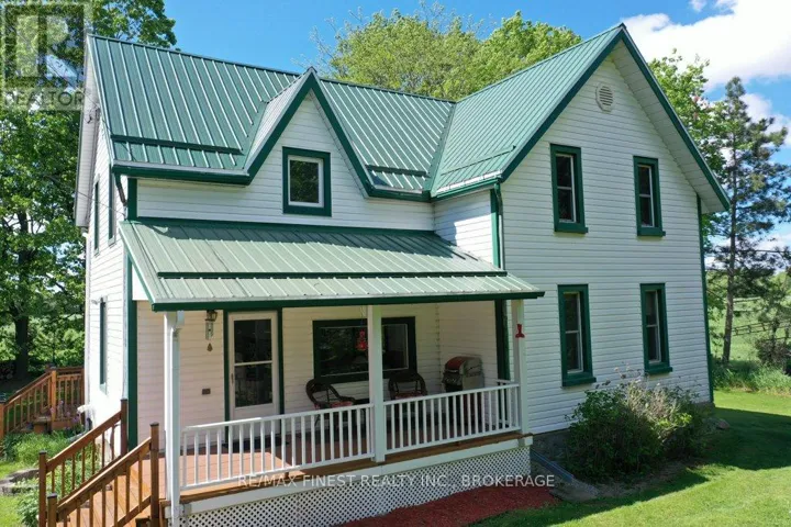 697 WARBURTON ROAD, Front of Leeds & Seeleys Bay, Ontario K0E1L0