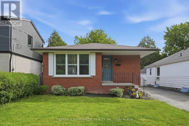 1347 FISHER AVENUE, Burlington (Mountainside), Ontario L7P2L7