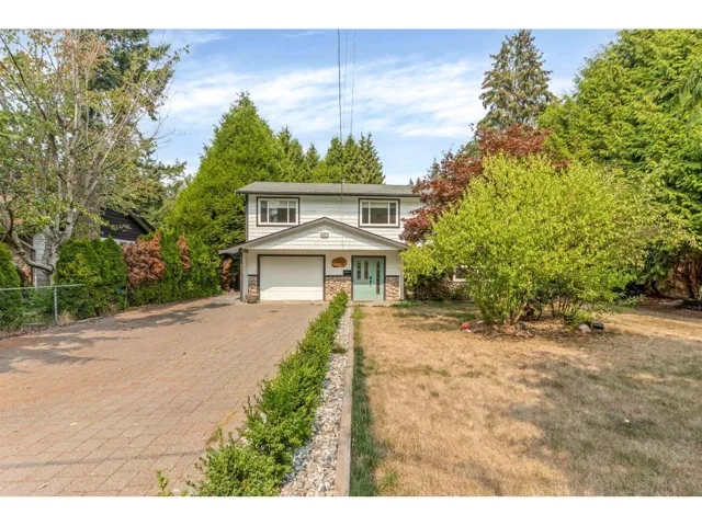 20431 40B AVENUE, Langley, British Columbia V3A5M4
