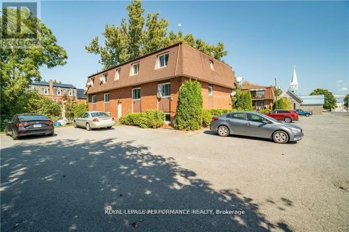 31 CHURCH STREET, North Dundas, Ontario K0C1H0