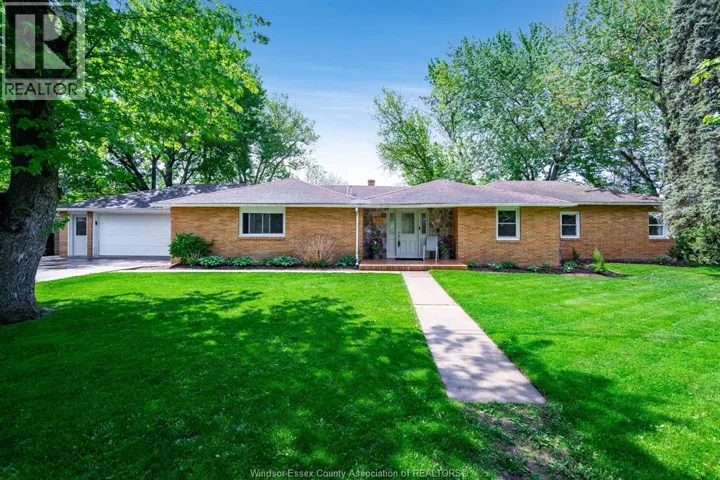 52 Robinson STREET, Wheatley, Ontario N0P2P0