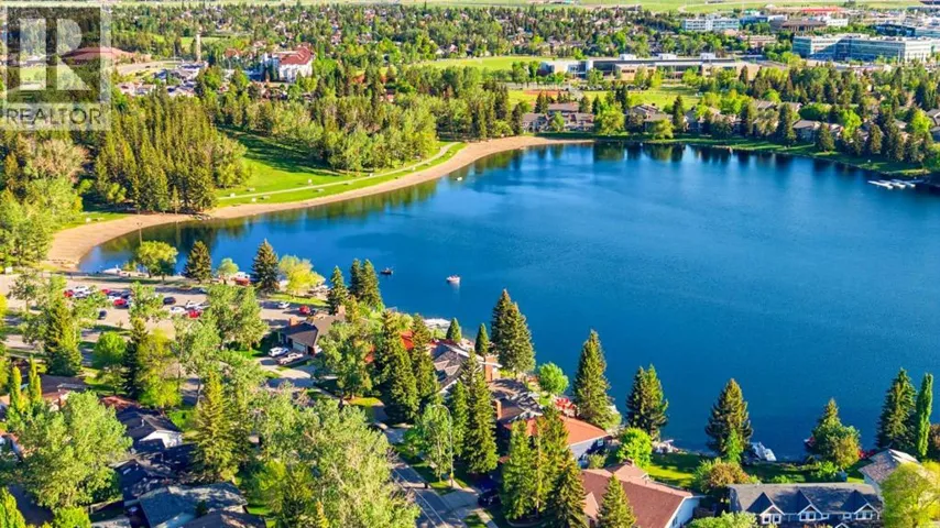 122, 860 Midridge Drive SE, Calgary, Alberta T2X1K1