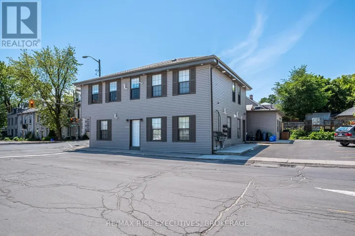 120 YONGE STREET, Kingston (Central City West), Ontario K7M1E0