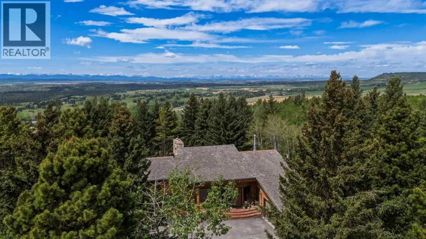 75 Anatapi Lane SW, Calgary, Alberta T3H4G2