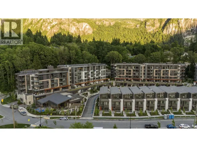 306 1500 SCOTT CRESCENT CRESCENT, Squamish, British Columbia V8B1G5